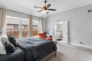 2000 Maplewood Dr, Glenn Heights, TX 75154 - Photo 15