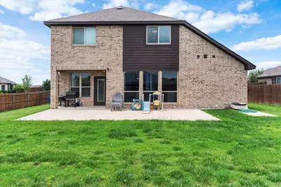 2000 Maplewood Drive, Glenn Heights, TX 75154 - Photo 35