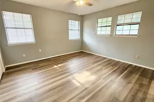 1124 Kathy Ln, Lewisville, TX 75067 - Photo 17