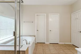 107 Pinedale Dr, Mansfield, TX 76063 - Photo 19
