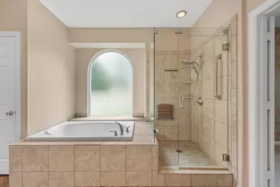 525 Springhill Drive, Hurst, TX 76054 - Photo 25