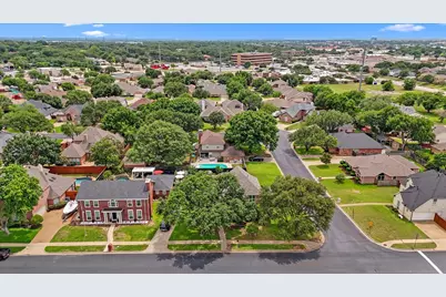 525 Springhill Drive, Hurst, TX 76054 - Photo 37