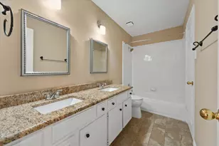 525 Springhill Dr, Hurst, TX 76054 - Photo 23
