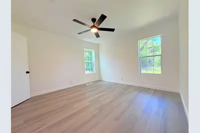1322 3rd St, Graham, TX 76450 - Photo 25
