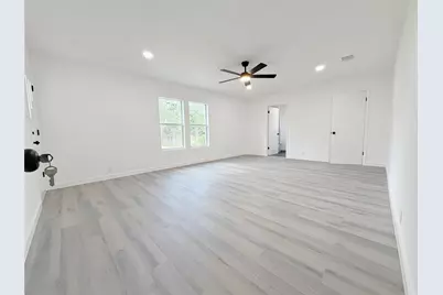 1322 3rd St, Graham, TX 76450 - Photo 13