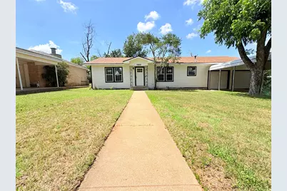 1322 3rd St, Graham, TX 76450 - Photo 5