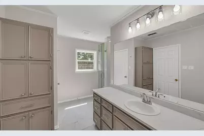 102 S Avenue Q, Clifton, TX 76634 - Photo 17