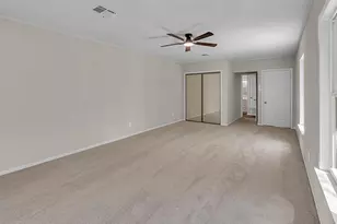 102 S Avenue Q, Clifton, TX 76634 - Photo 9
