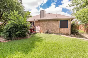 911 W Lynn Creek Dr, Arlington, TX 76001 - Photo 23