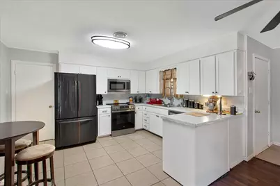 121 S Imperial Drive, Denison, TX 75020 - Photo 13
