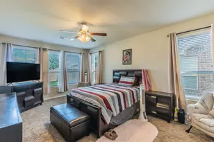 2001 Lake Pine Dr, Little Elm, TX 75068 - Photo 9
