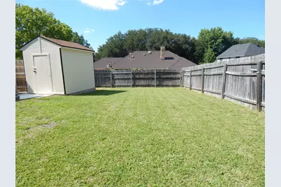 506 Redwood Drive, Grand Prairie, TX 75052 - Photo 15