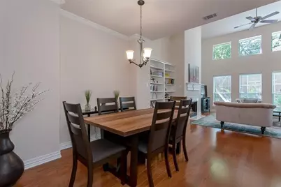 5735 Richmond Avenue #B, Dallas, TX 75206 - Photo 11