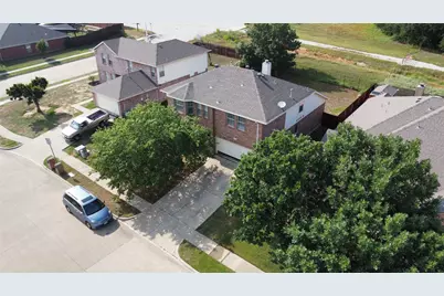 3305 Ocean Drive, Denton, TX 76210 - Photo 3