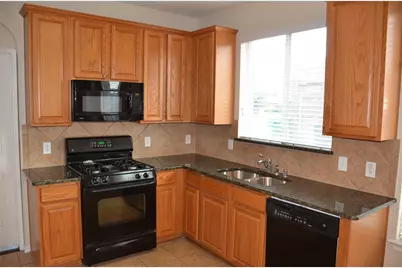 3305 Ocean Drive, Denton, TX 76210 - Photo 9