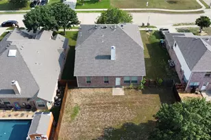 3305 Ocean Dr, Denton, TX 76210 - Photo 5