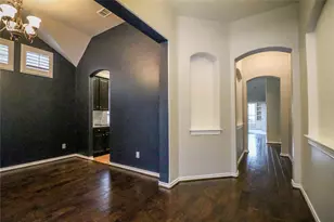 3509 Beekman Dr, Fort Worth, TX 76244 - Photo 3