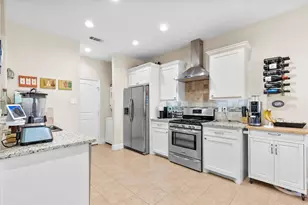 1317 Nolte Dr, Dallas, TX 75208 - Photo 11