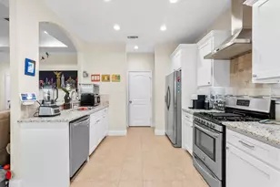 1317 Nolte Dr, Dallas, TX 75208 - Photo 13