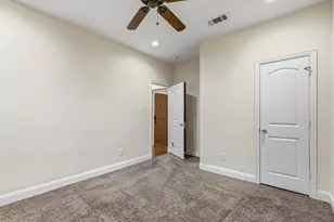 1317 Nolte Dr, Dallas, TX 75208 - Photo 19