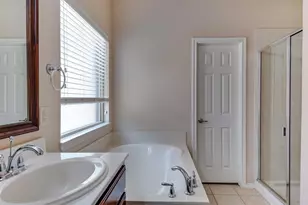 6677 Friendsway Dr, Fort Worth, TX 76137 - Photo 13