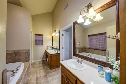 15 Shady Creek Lane, Bridgeport, TX 76426 - Photo 19