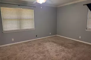 514 Lynn Dr E, Irving, TX 75062 - Photo 19