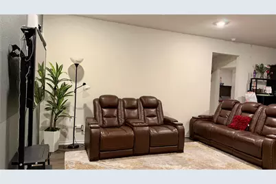 1085 Old Oaks Drive, Forney, TX 75126 - Photo 5