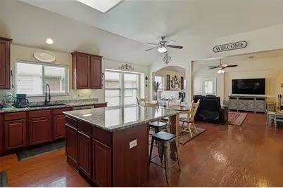 2847 Tranquilo, Grand Prairie, TX 75054 - Photo 7