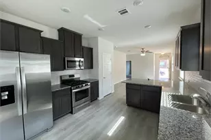 2304 Pyrite Dr, Little Elm, TX 76227 - Photo 5