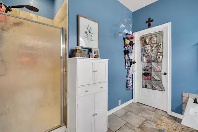 517 Crawford Drive, Burleson, TX 76028 - Photo 17