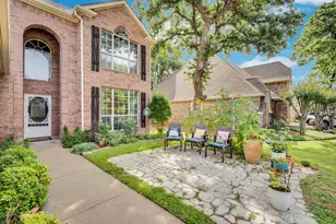 517 Crawford Dr, Burleson, TX 76028 - Photo 35