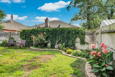517 Crawford Drive, Burleson, TX 76028 - Photo 31