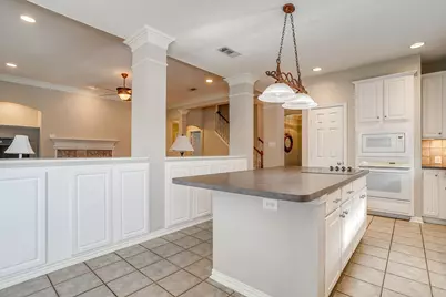 6805 Windwood Trail, Fort Worth, TX 76132 - Photo 13