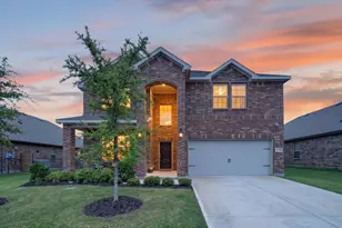 4310 Paxton Dr, Forney, TX 75126 - Photo 3