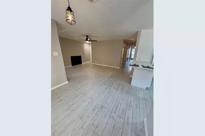 1108 Harwell Drive #1711, Arlington, TX 76011 - Photo 5