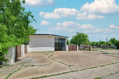 3115 Sabine Street, Forest Hill, TX 76119 - Photo 3