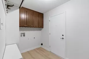 720 Huntwich Dr, Bedford, TX 76021 - Photo 21