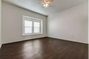 1613 Castle Creek Dr, Little Elm, TX 75068 - Photo 5