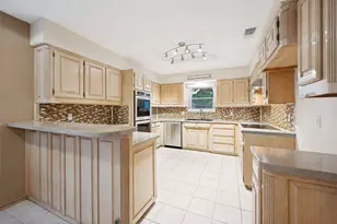 6002 Kenilworth Dr, Arlington, TX 76001 - Photo 17