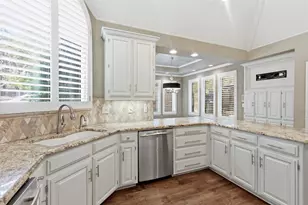 2406 Forest Ct, McKinney, TX 75072 - Photo 11