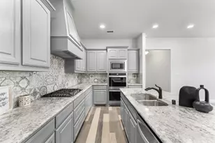 7581 Sevie Ln, Grand Prairie, TX 75054 - Photo 15