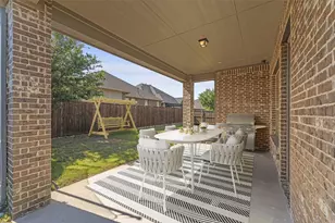 7581 Sevie Ln, Grand Prairie, TX 75054 - Photo 29