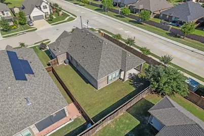 7581 Sevie Lane, Grand Prairie, TX 75054 - Photo 39