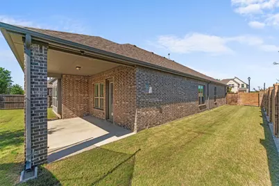 7581 Sevie Lane, Grand Prairie, TX 75054 - Photo 31