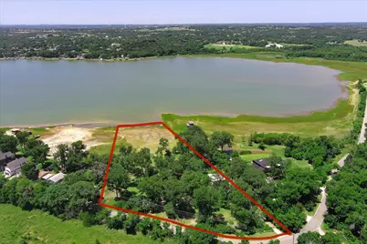 2435 E Lake Drive, Weatherford, TX 76087 - Photo 1