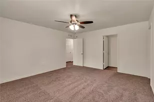 636 Crockett Dr, Cleburne, TX 76031 - Photo 19