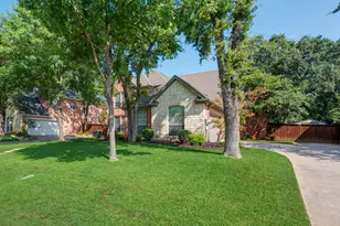 708 Lonesome Dove Trail, Hurst, TX 76054 - Photo 3