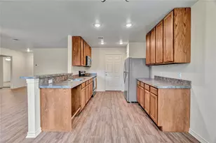 624 Crockett Dr, Cleburne, TX 76033 - Photo 11