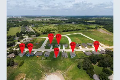 617 Crockett Drive, Cleburne, TX 76033 - Photo 5